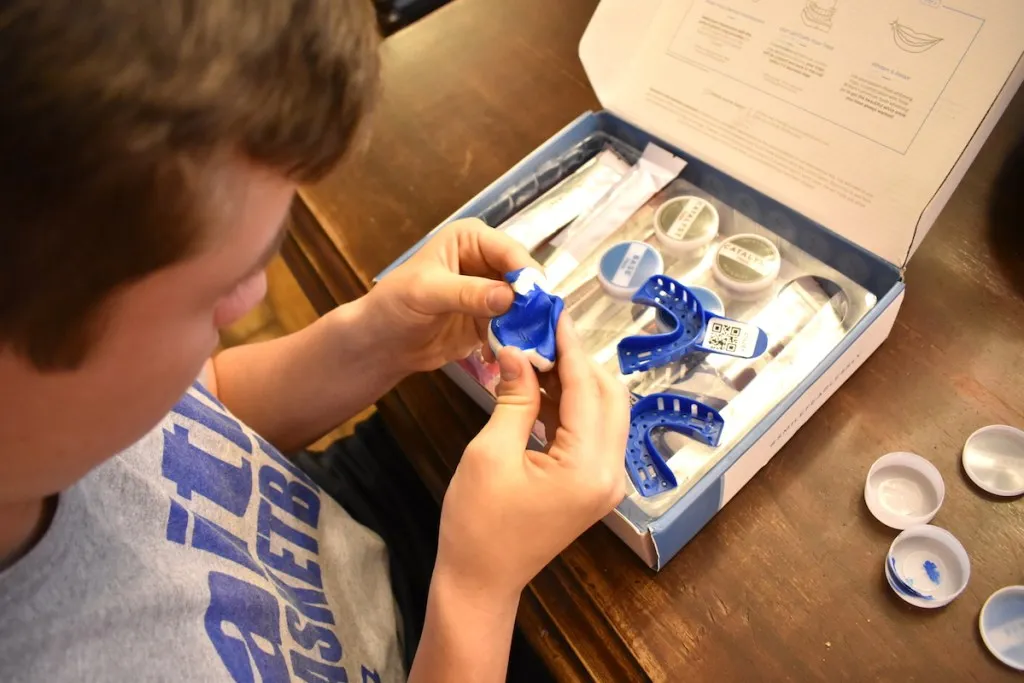 33235 teen teeth whitening smile