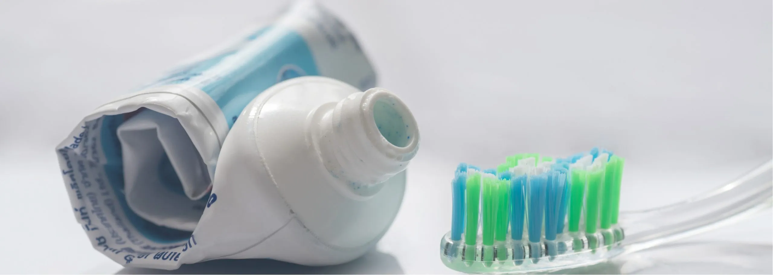 33293 choosing whitening toothpaste