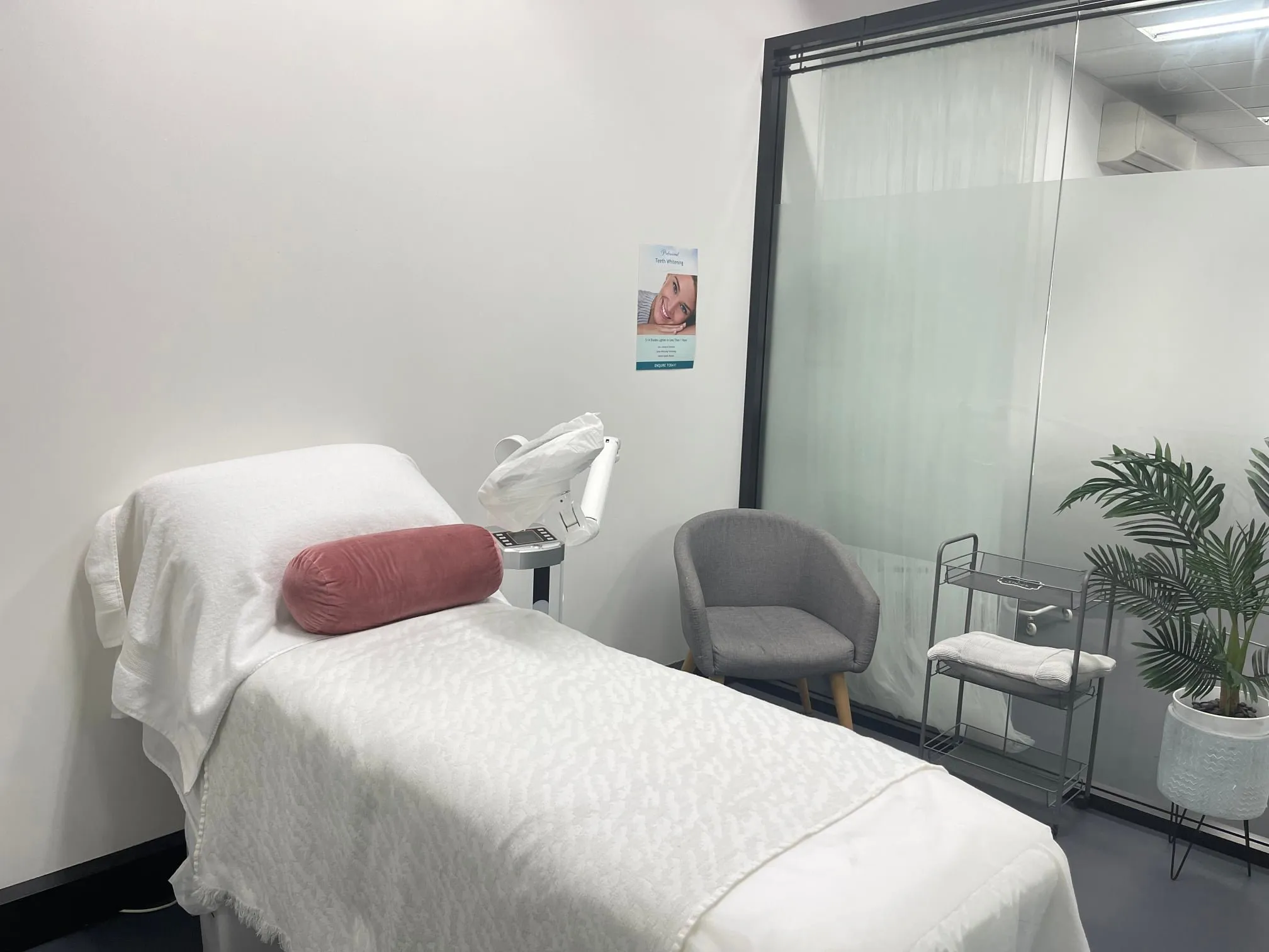 33525 sydney dentist